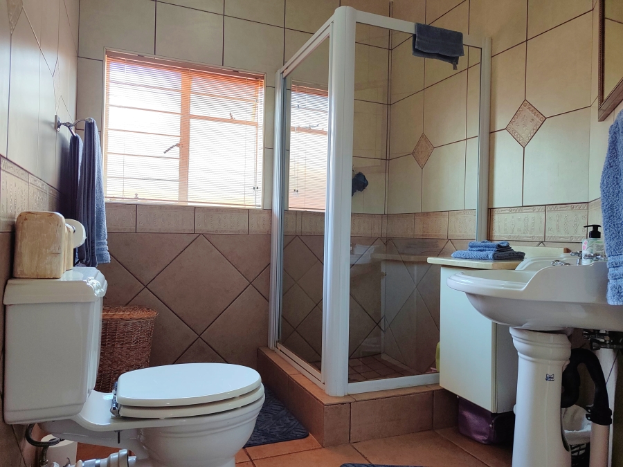 3 Bedroom Property for Sale in Wilkoppies North West